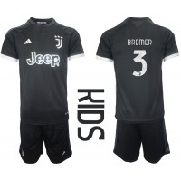 Billiga Juventus Gleison Bremer #3 Barnkläder Tredje fotbollskläder till baby 2023-24 Kortärmad (+ Korta byxor)